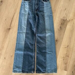 NEW W/TAGS H&M Divided Blue Denim Jeans